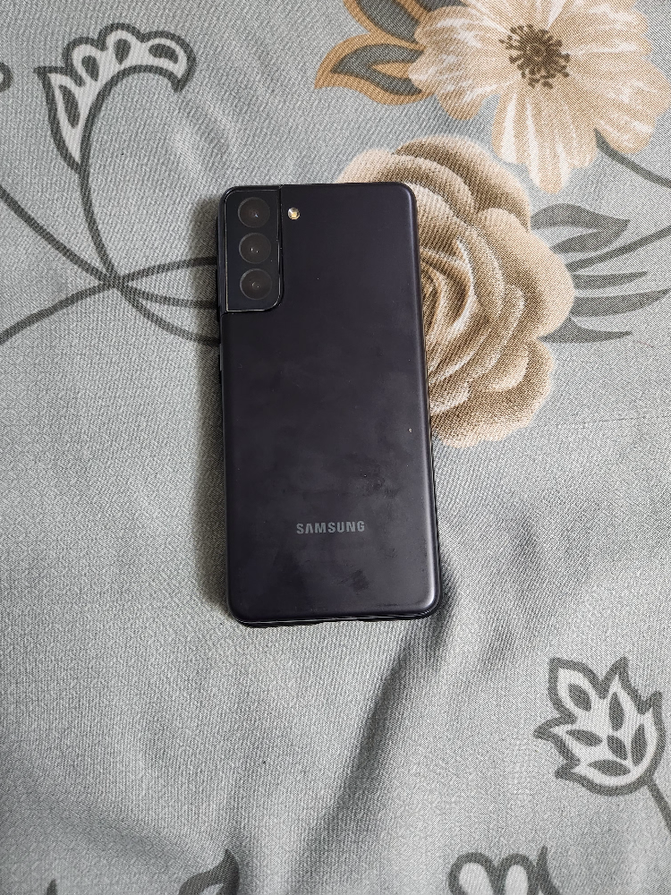Samsung Galaxy S21 5g 128gb storage