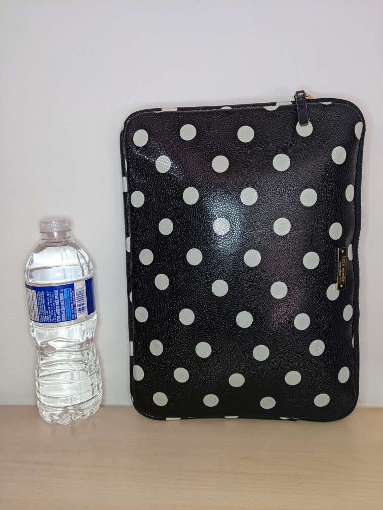 Kate Spade Tablet Laptop Notebook Case Leather Dots Black White image indicator(2)