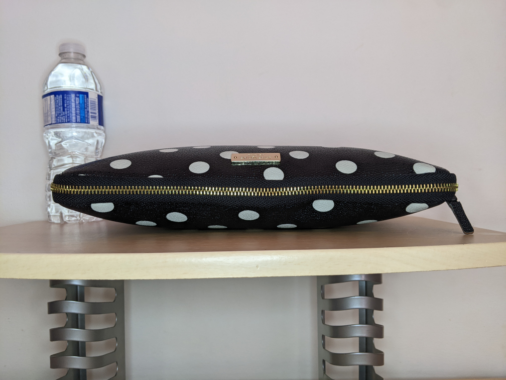 Kate Spade Tablet Laptop Notebook Case Leather Dots Black White image indicator(4)