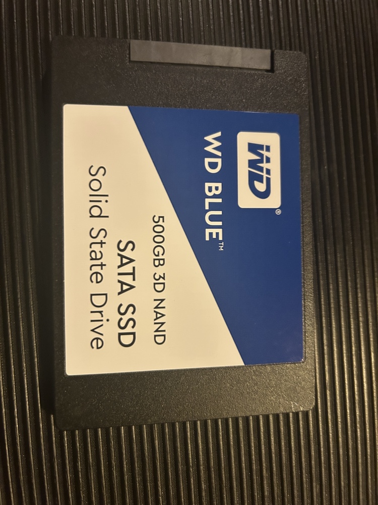 WD Blue 500GB SSD drive