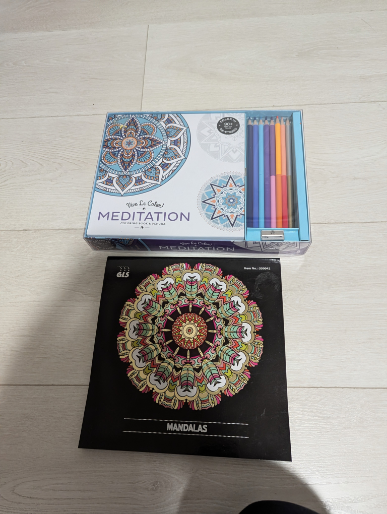 Mandala Art Colouring Books thumbnail