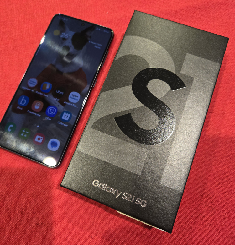 Samsung Galaxy S21 5G - photo 2
