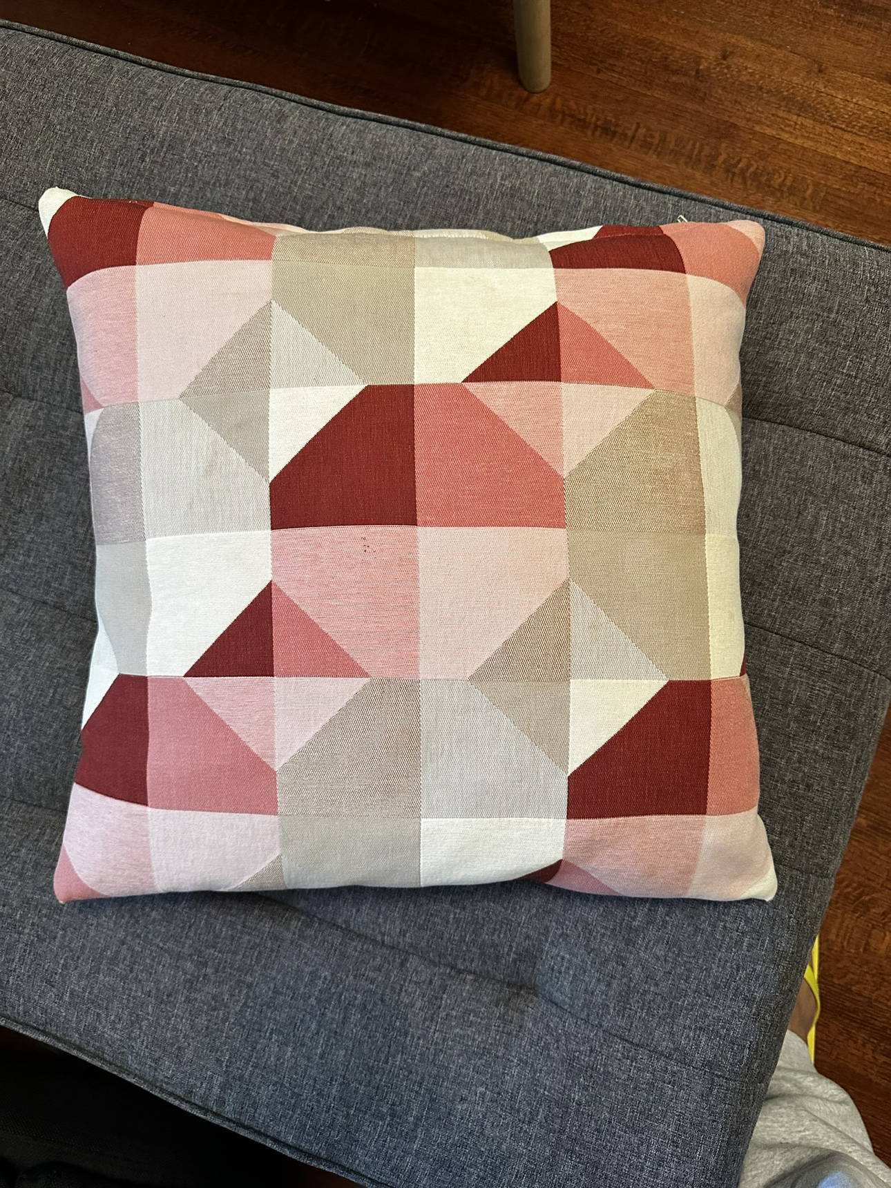 IKEA FJÄDRAR cushion with SVARTHÖ cushion cover | RED