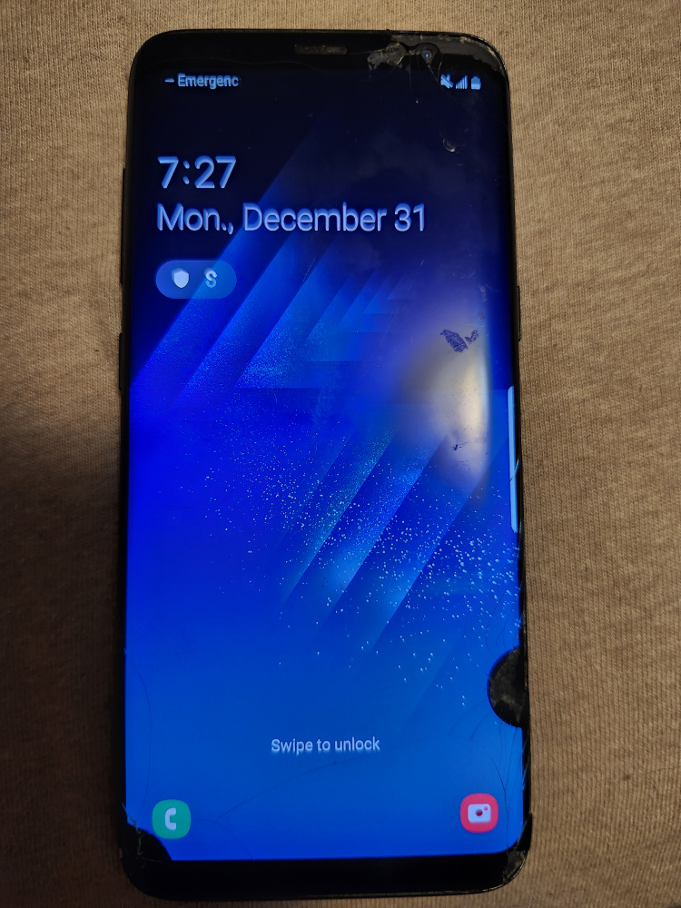 Cracked S8