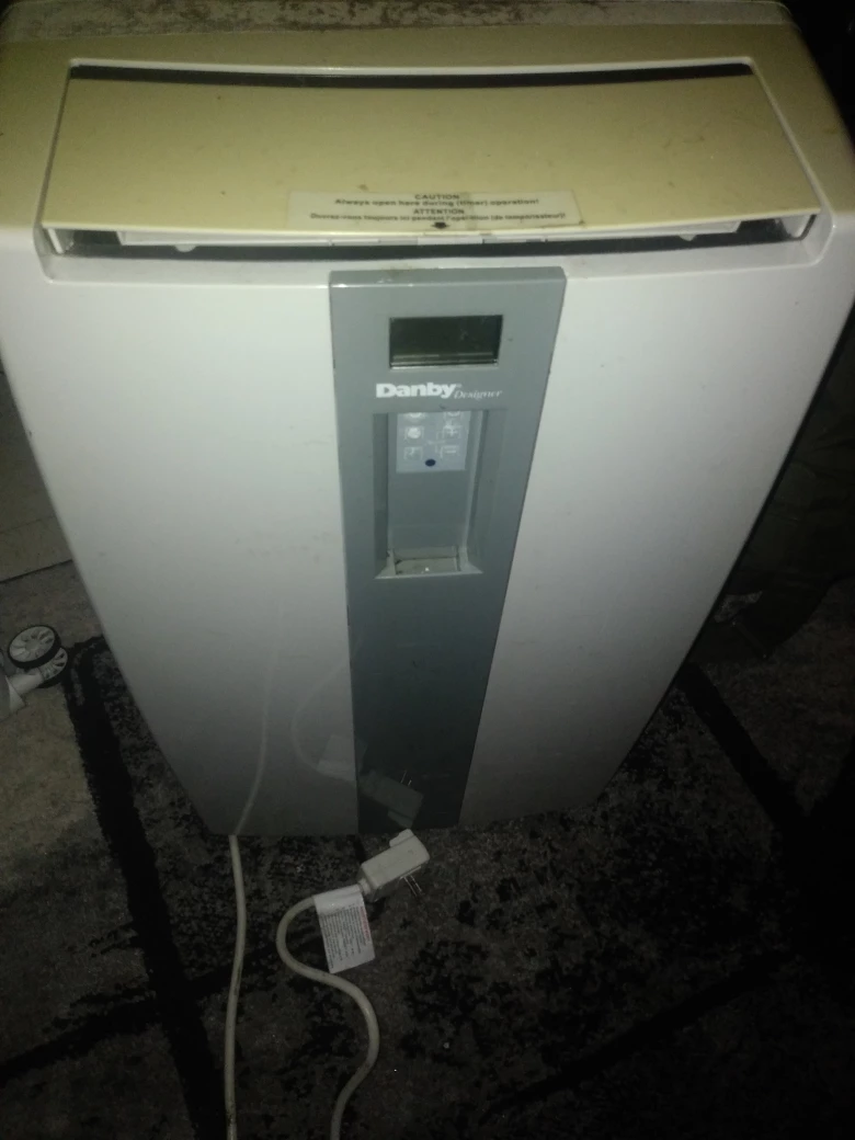 #freecycle Danby Designer Portable Air Conditioner - photo 2