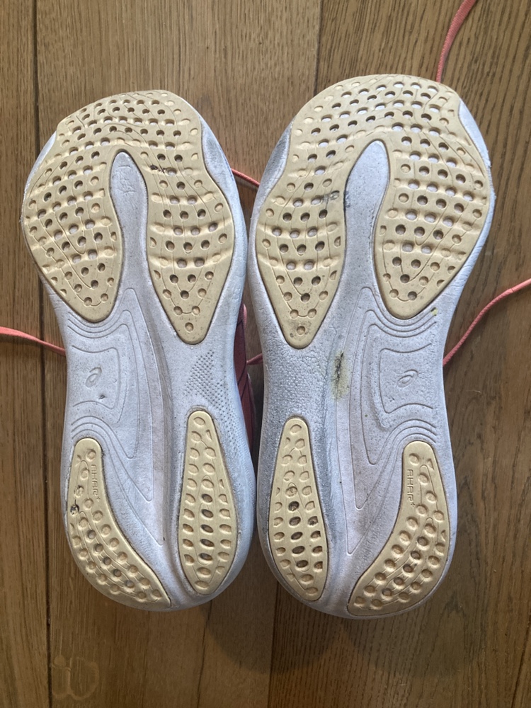 So comfy runners size 10 image indicator(2)