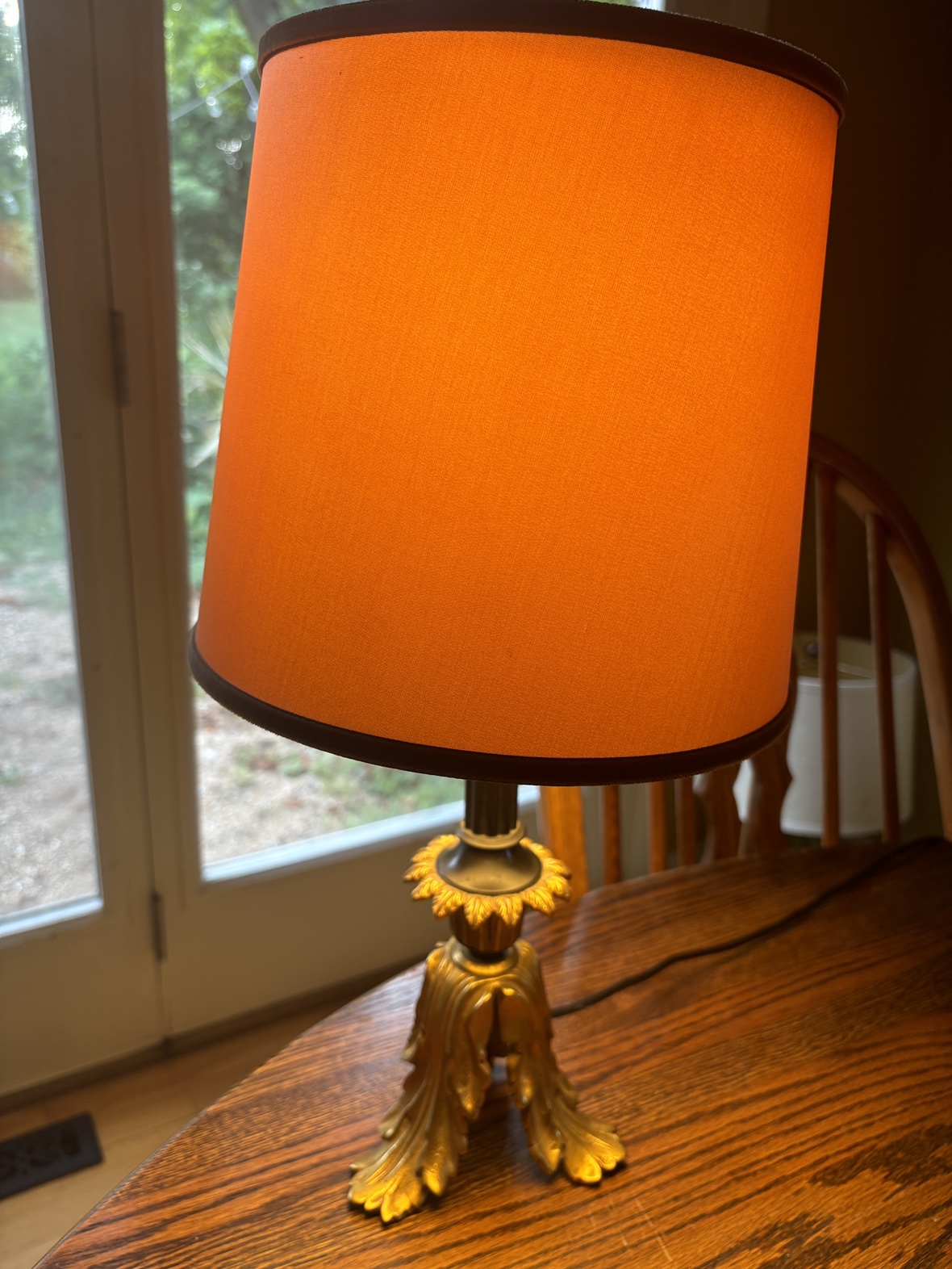 Unique MCM Table Lamp