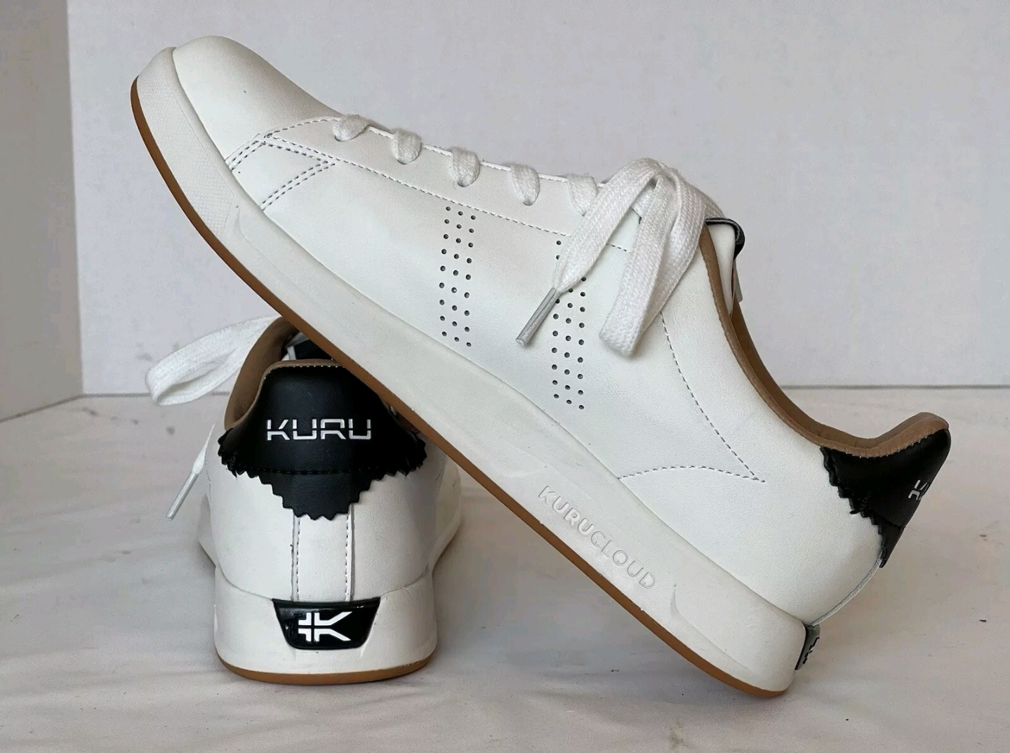 New Kuru size 9.5 women