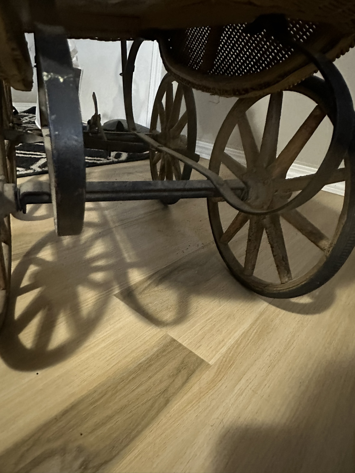Wicker Baby Carriage - photo 4