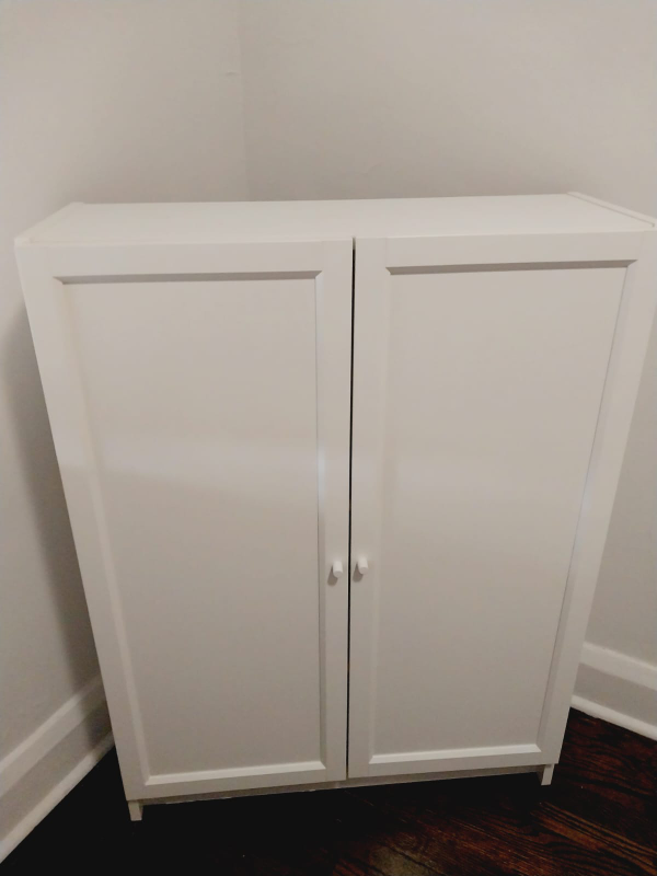 White Cabinet thumbnail