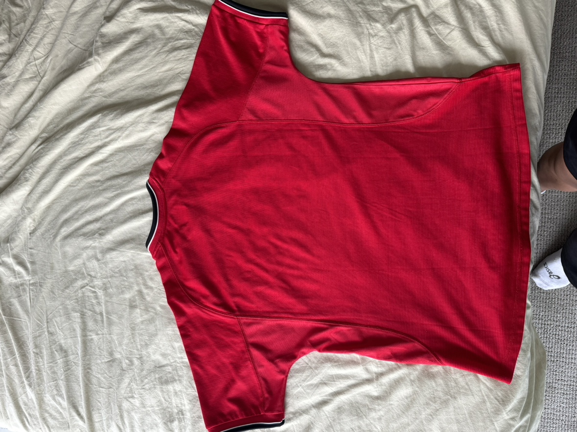 Manchester United 2001-2002 Home Jersey - photo 4