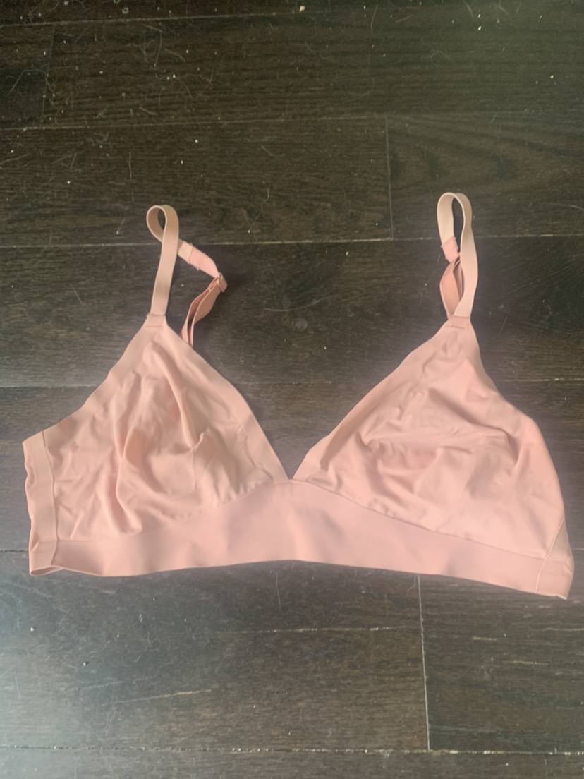 Gap Body No Show Bralette in passion rose pink size M image indicator(3)