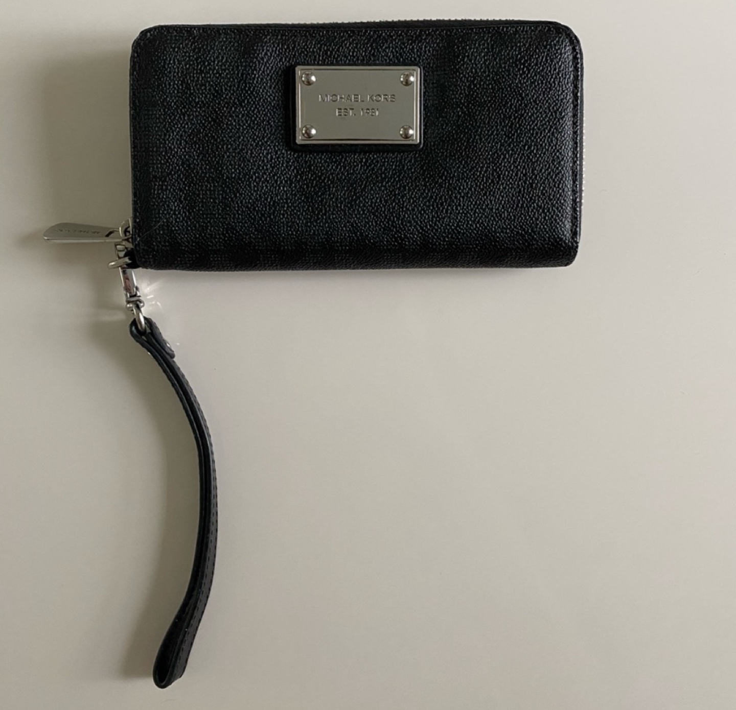 Michael Kors Wallet/Wristlet