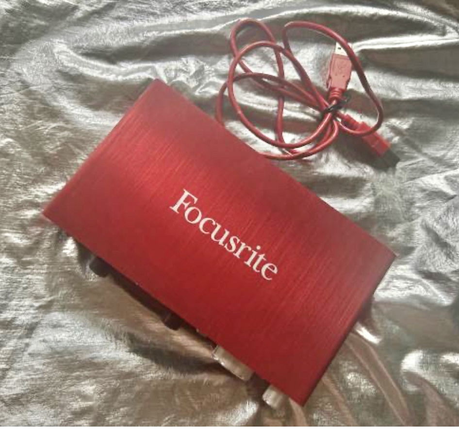 Focusrite Scarlett 2i2 (1st Gen) USB Recording Audio