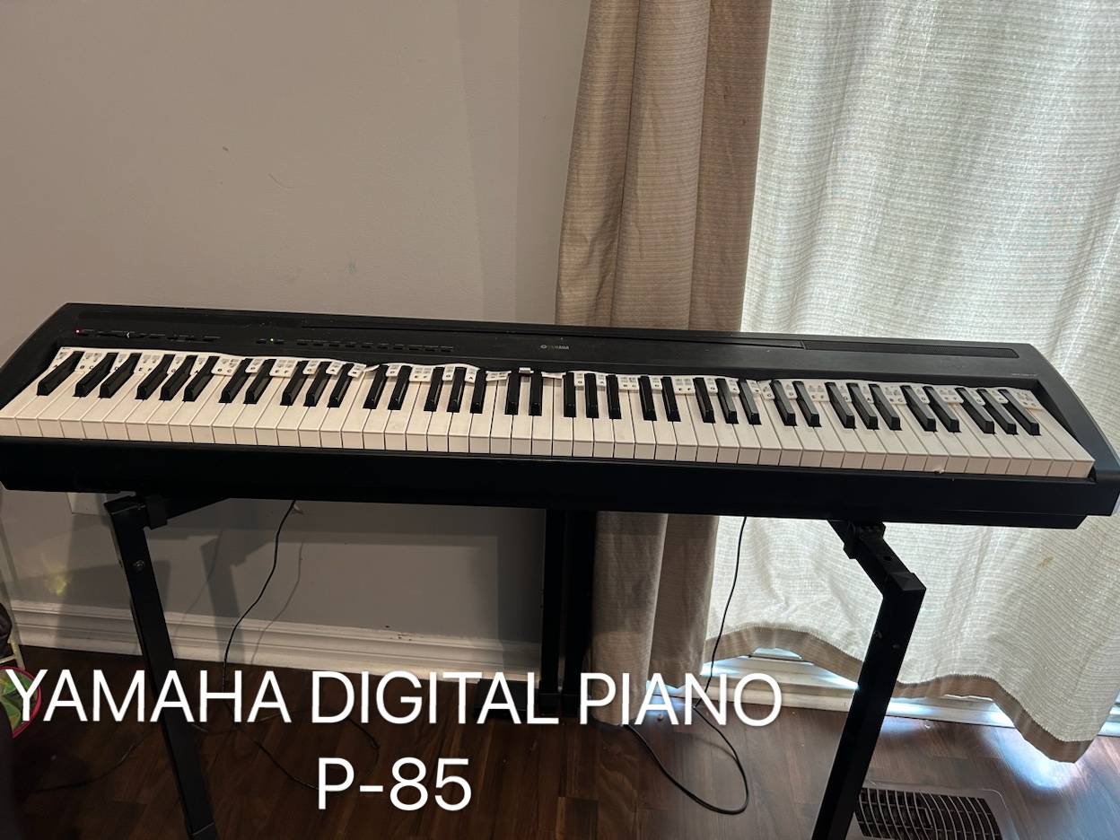 Yamaha Digital Piano (Keyboard) P-85 thumbnail