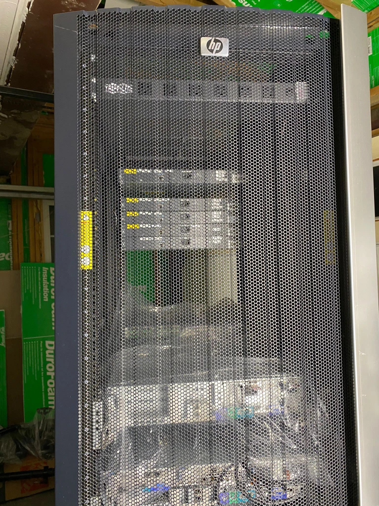 HP 42U Network Server Rack image indicator(2)
