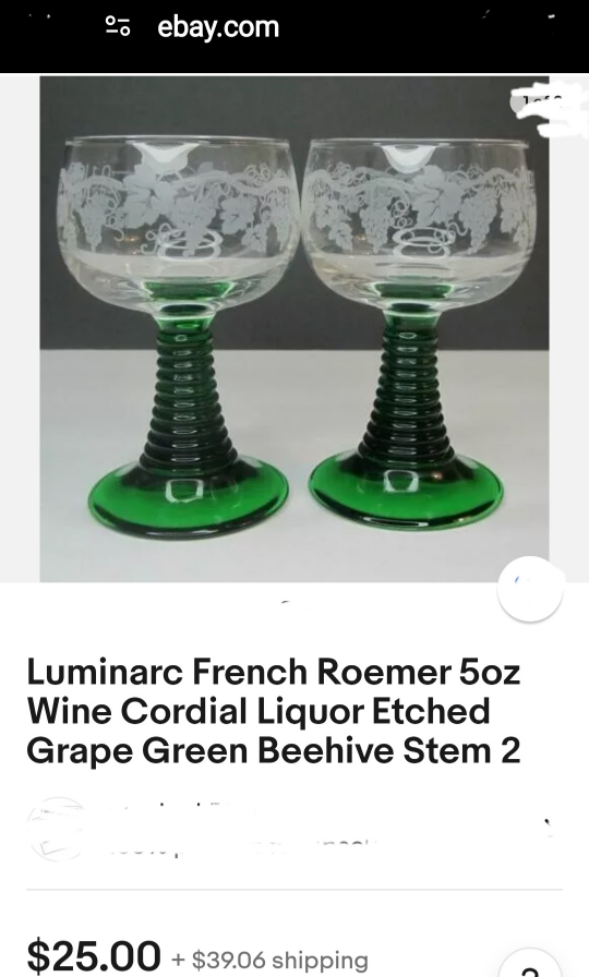 Green wine liqueur vintage glasses image indicator(6)