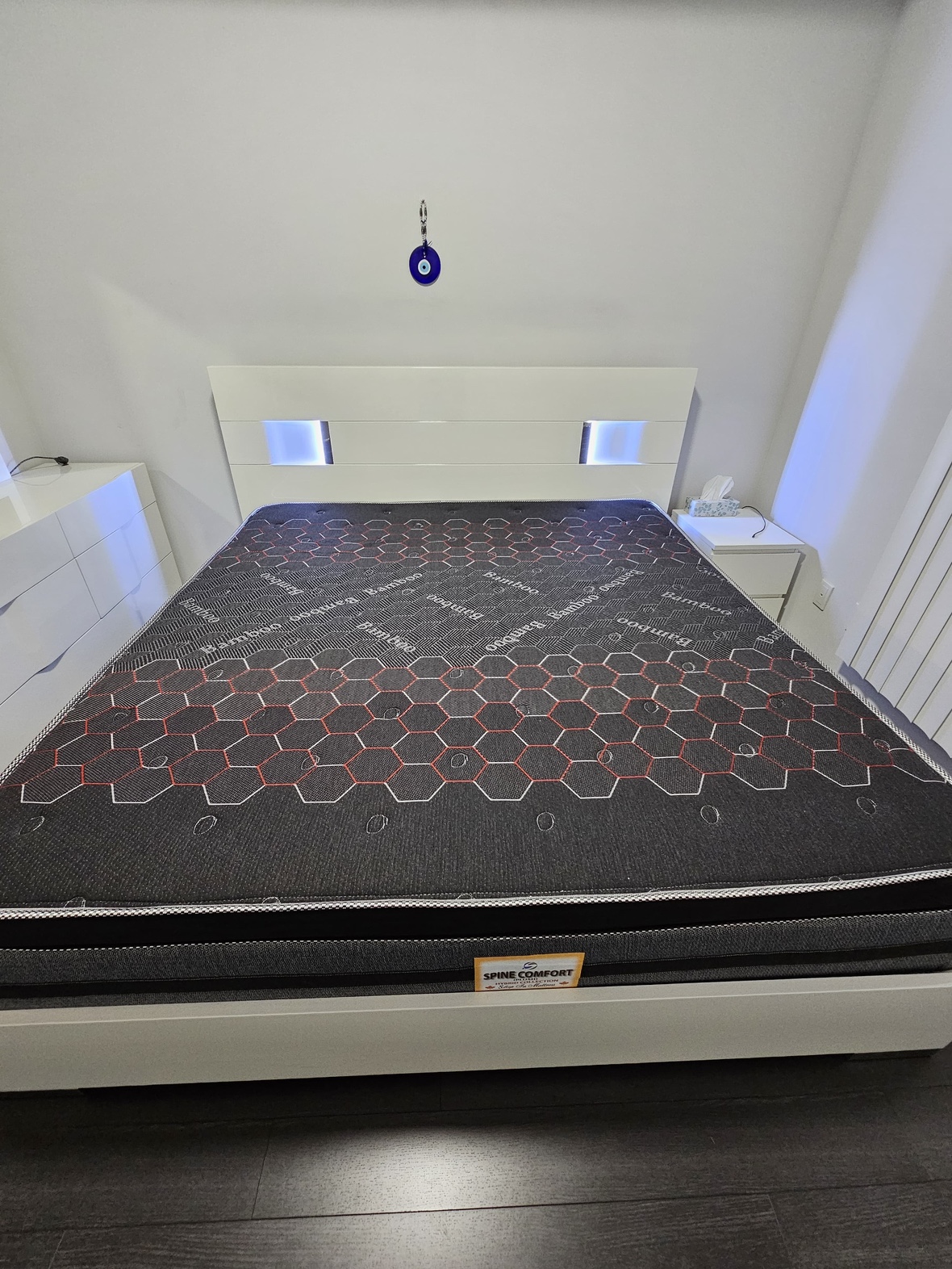 King Sized Bed Frame With Mattress and dresser - photo 3