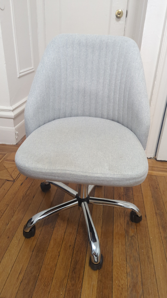 Swivel chair