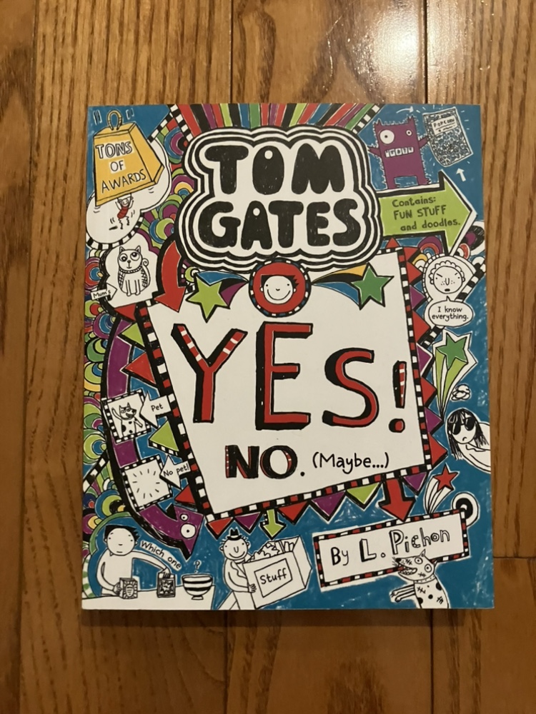 Tom Gates Book Series Set (1-10) image indicator(3)