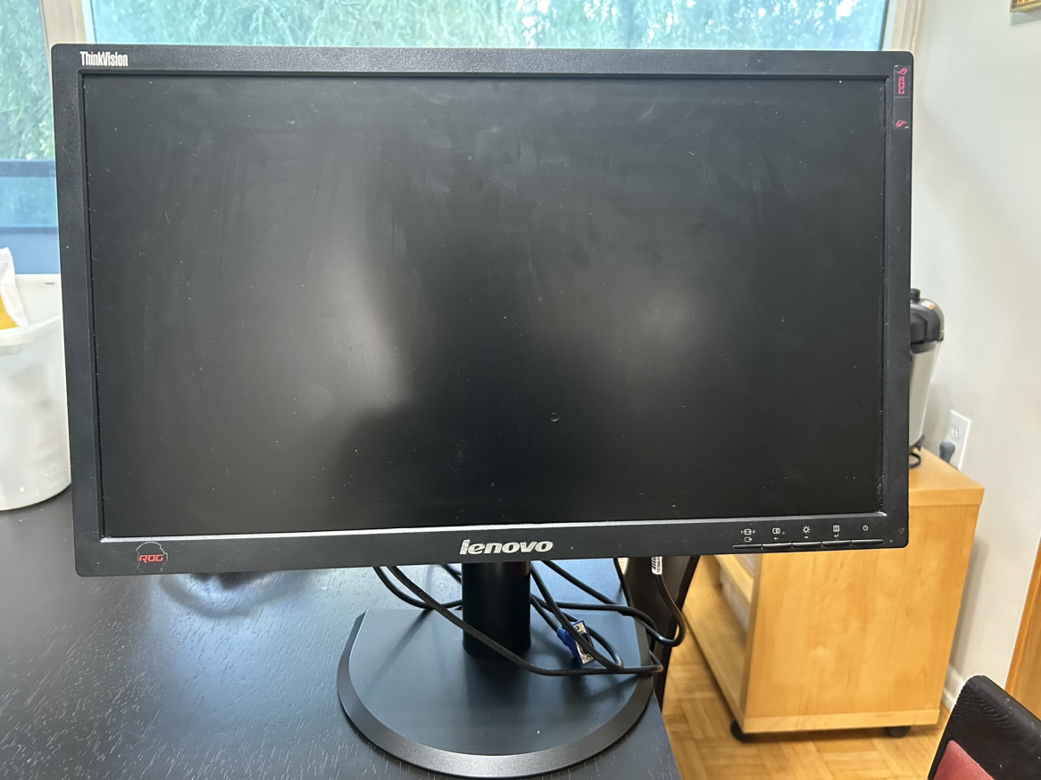 Acer, Lenovo, LG 23-24" 3 monitors image indicator(2)
