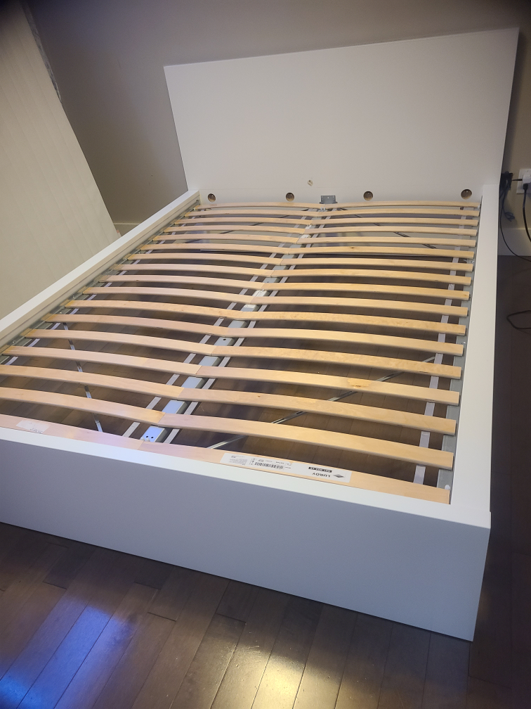 Queen Size Bed Frame from Ikea - photo 3