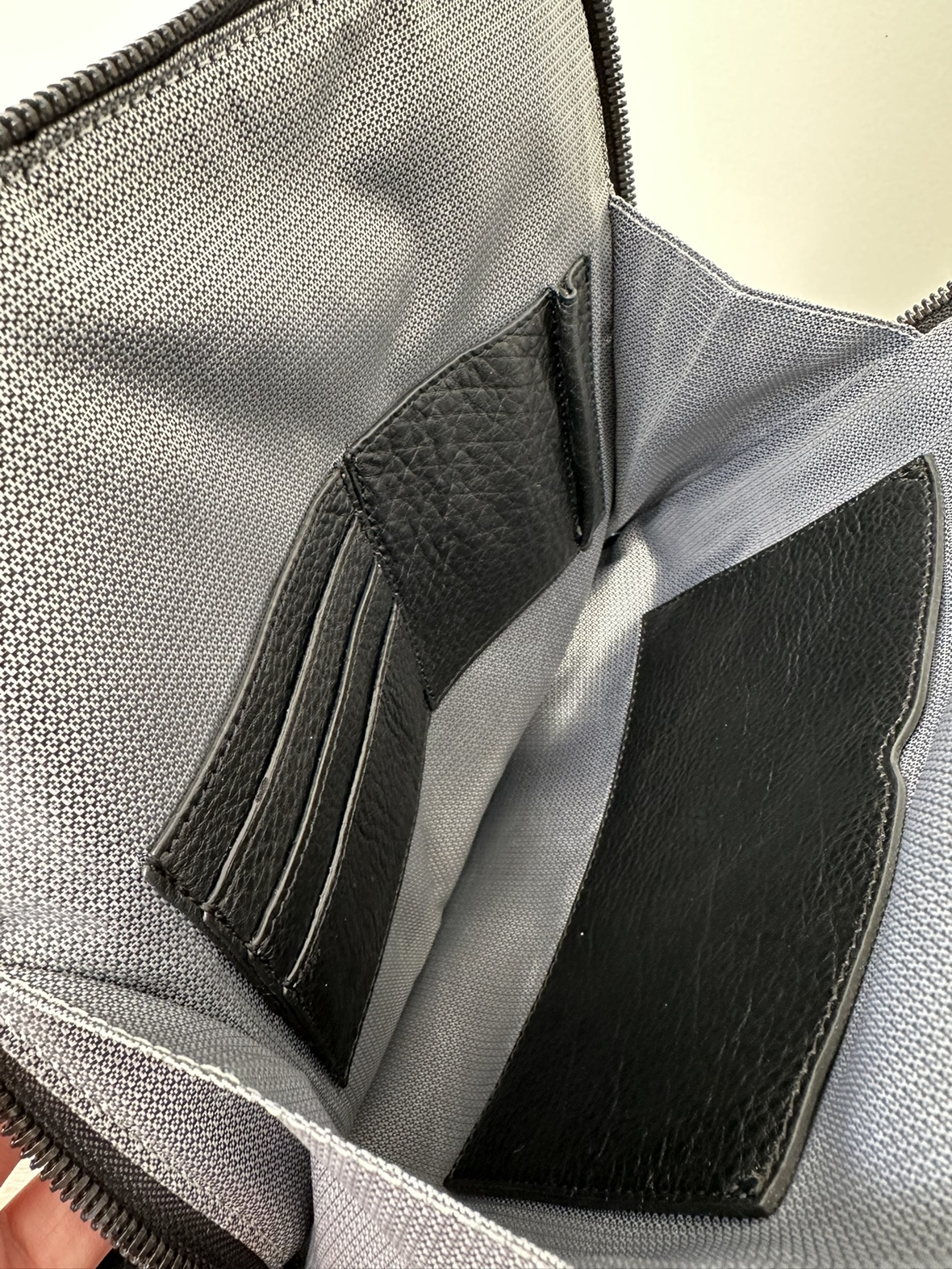 Authentic MCM backpack used - photo 5