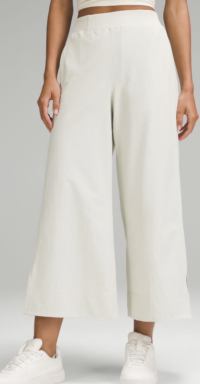 Lululemon woven crop pant image indicator(2)