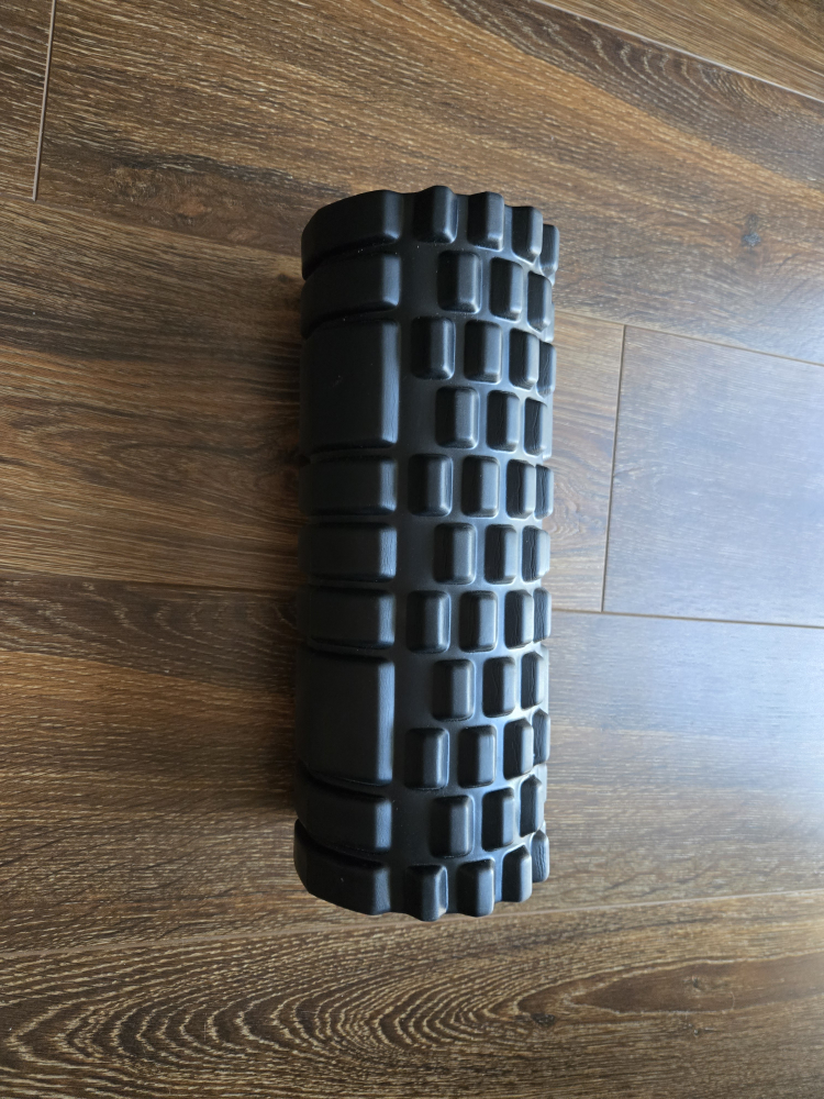 Foam Roller (medium/ hard) thumbnail