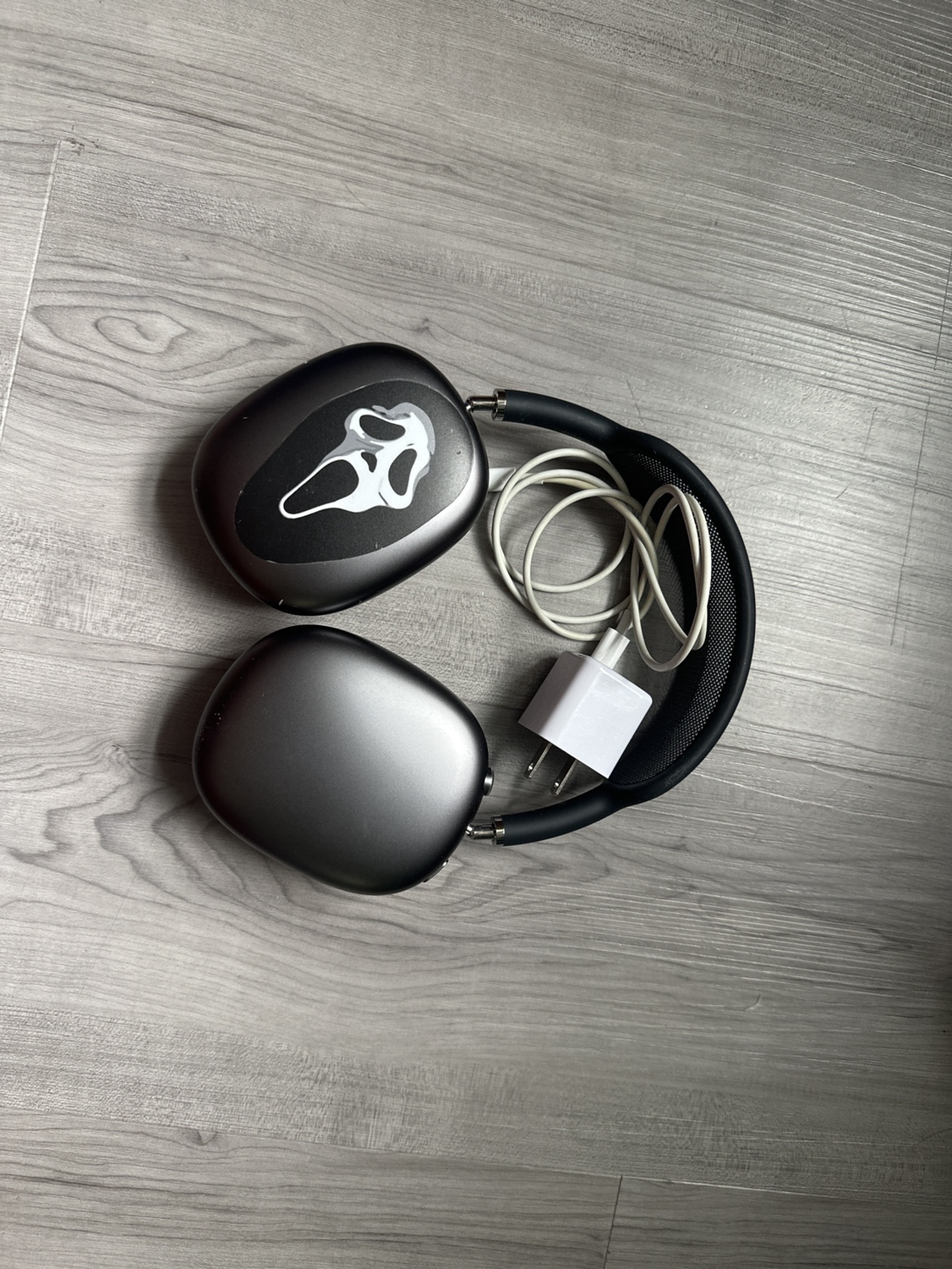 Black AirPods Pro max - photo 2