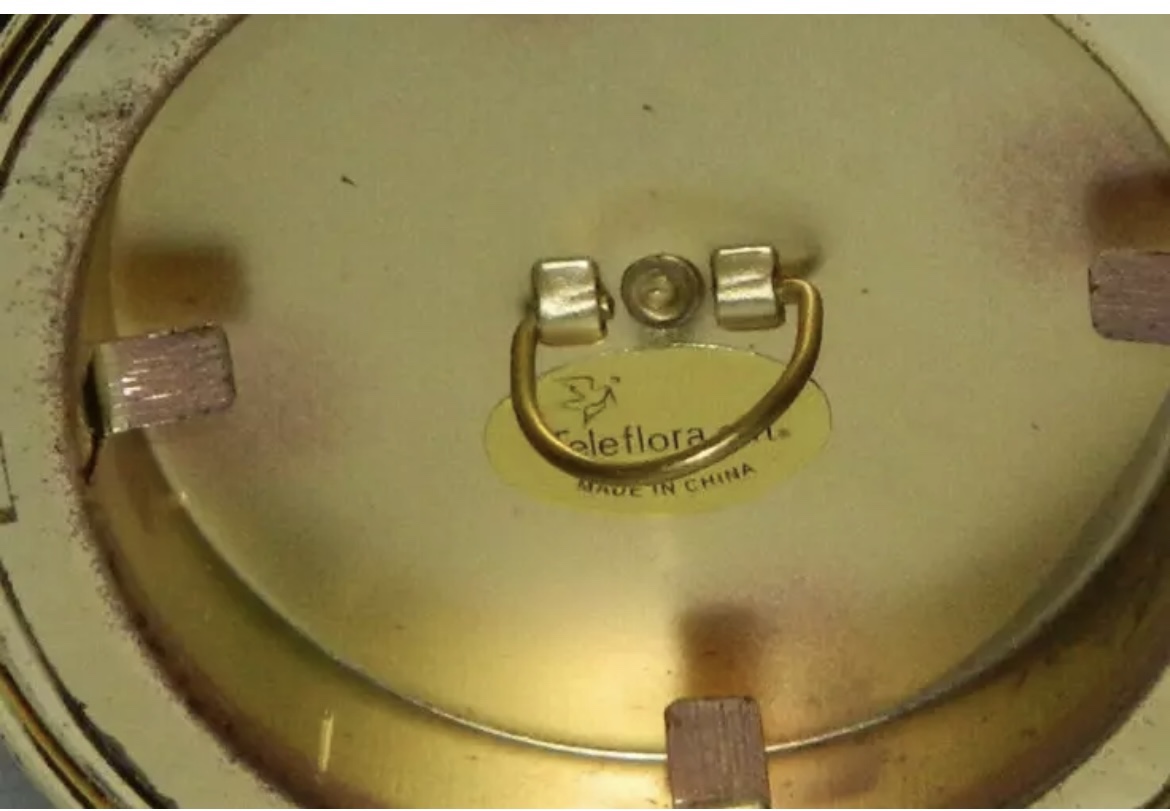 Brass Teleflora Hurricane Lamp Candle Holder image indicator(4)