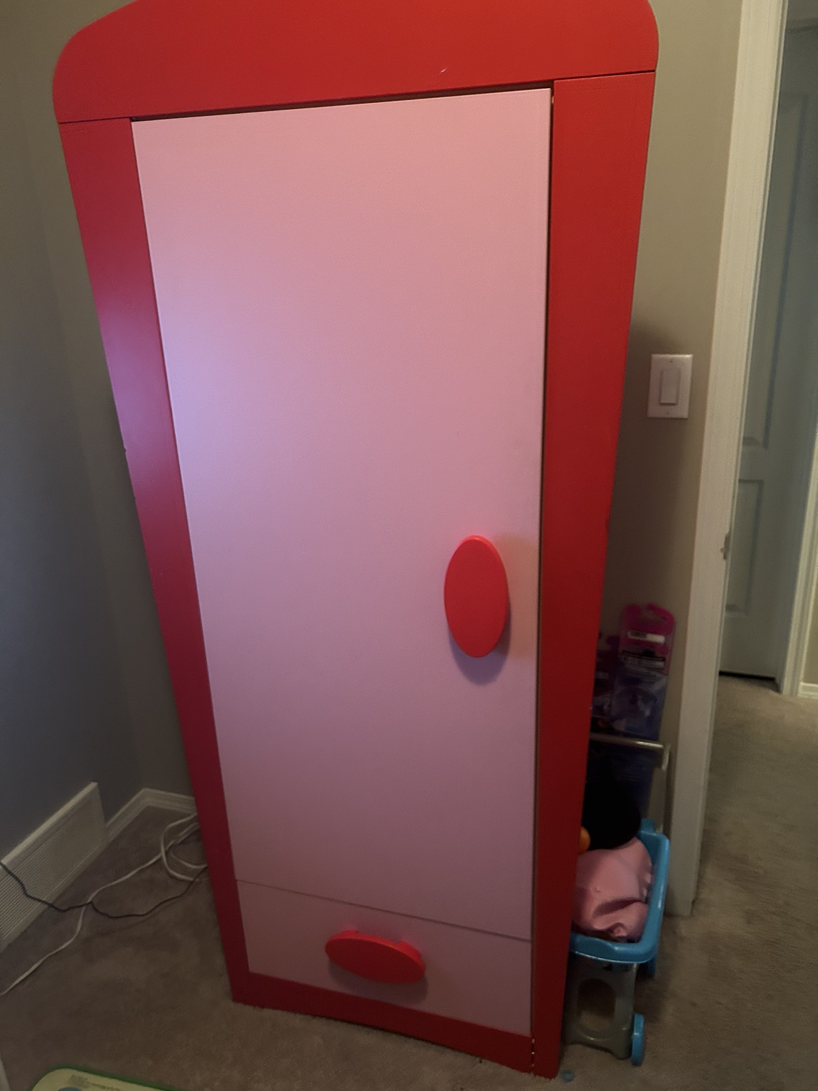 Pink and Red Ikea kids closet - photo 2