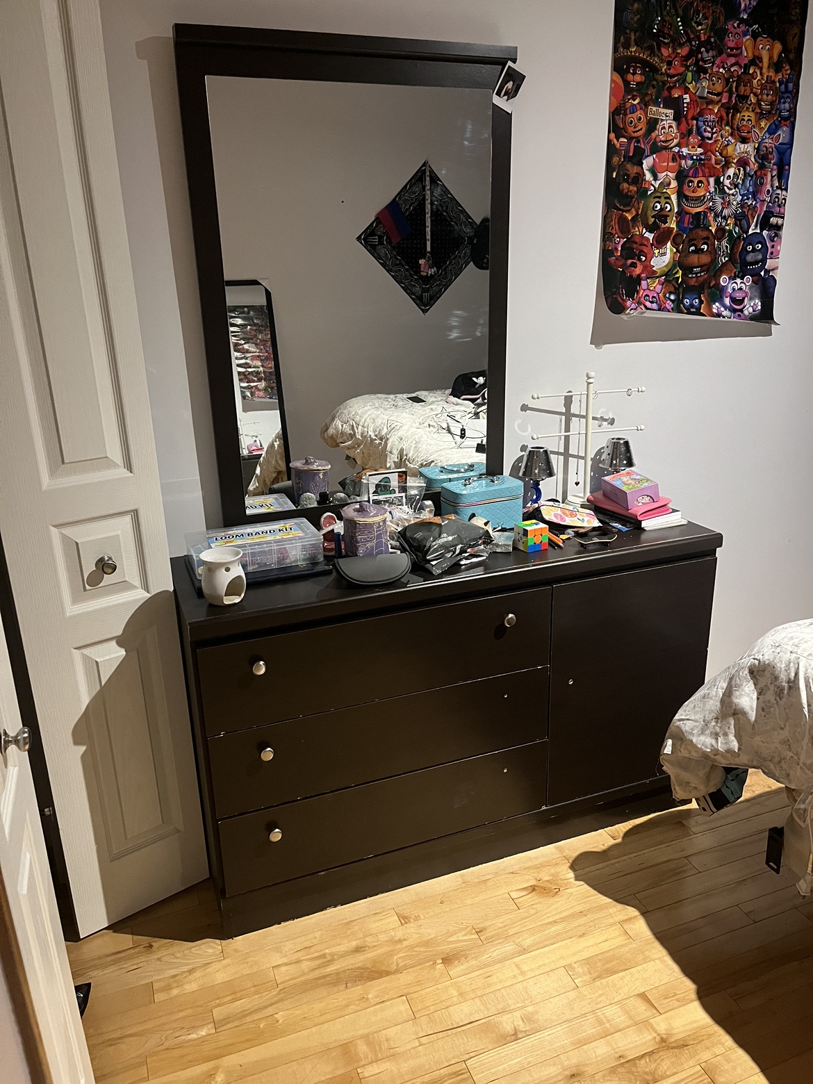Dresser