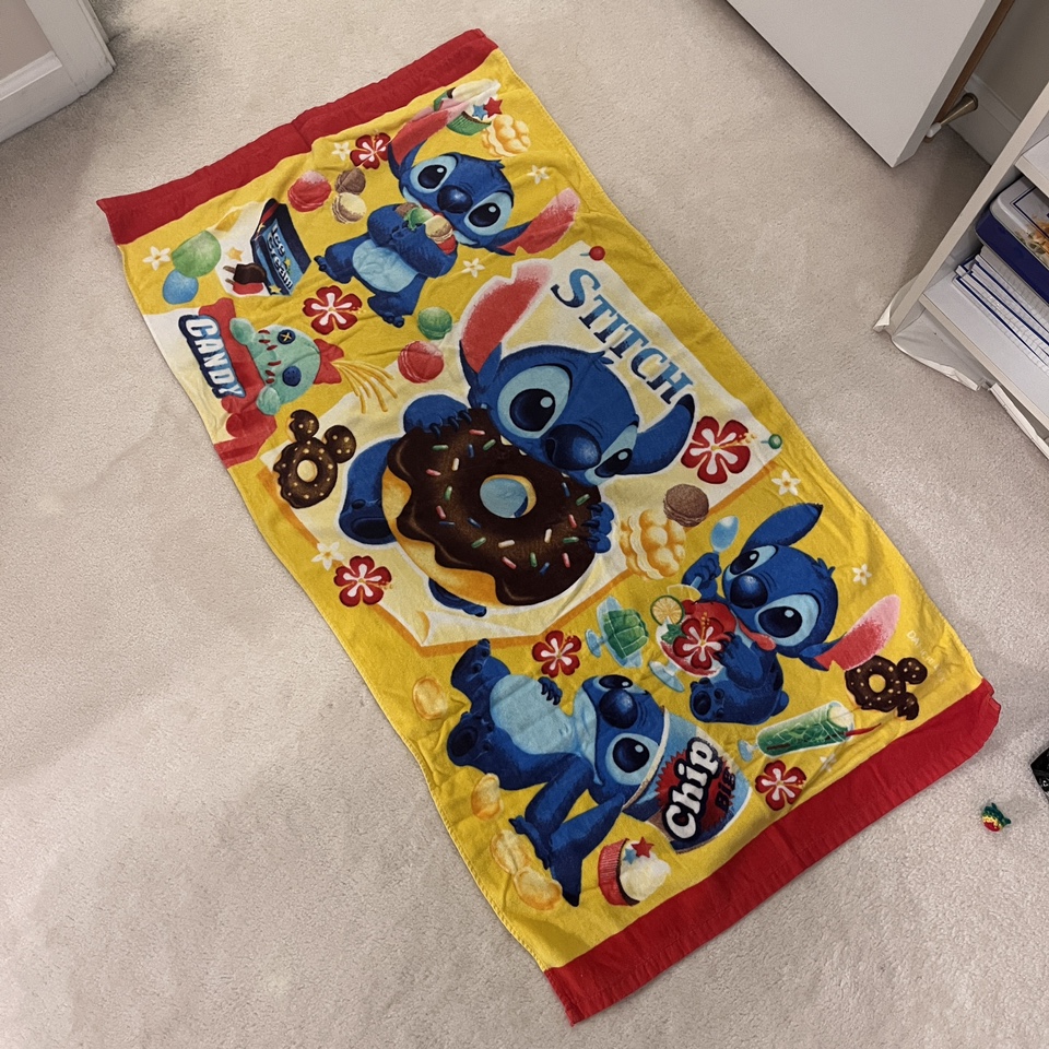 Disney Lilo and Stitch - Beach Towel