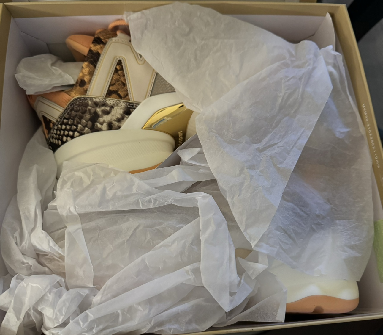 Micheal kors women’s shoes - photo 5