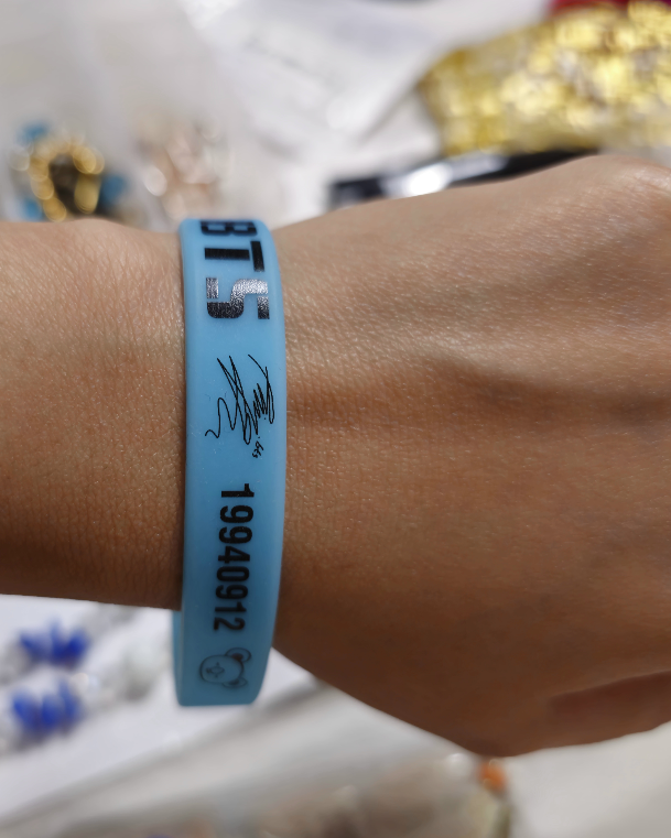 BTS Silicone Wristband (Koya) image indicator(2)