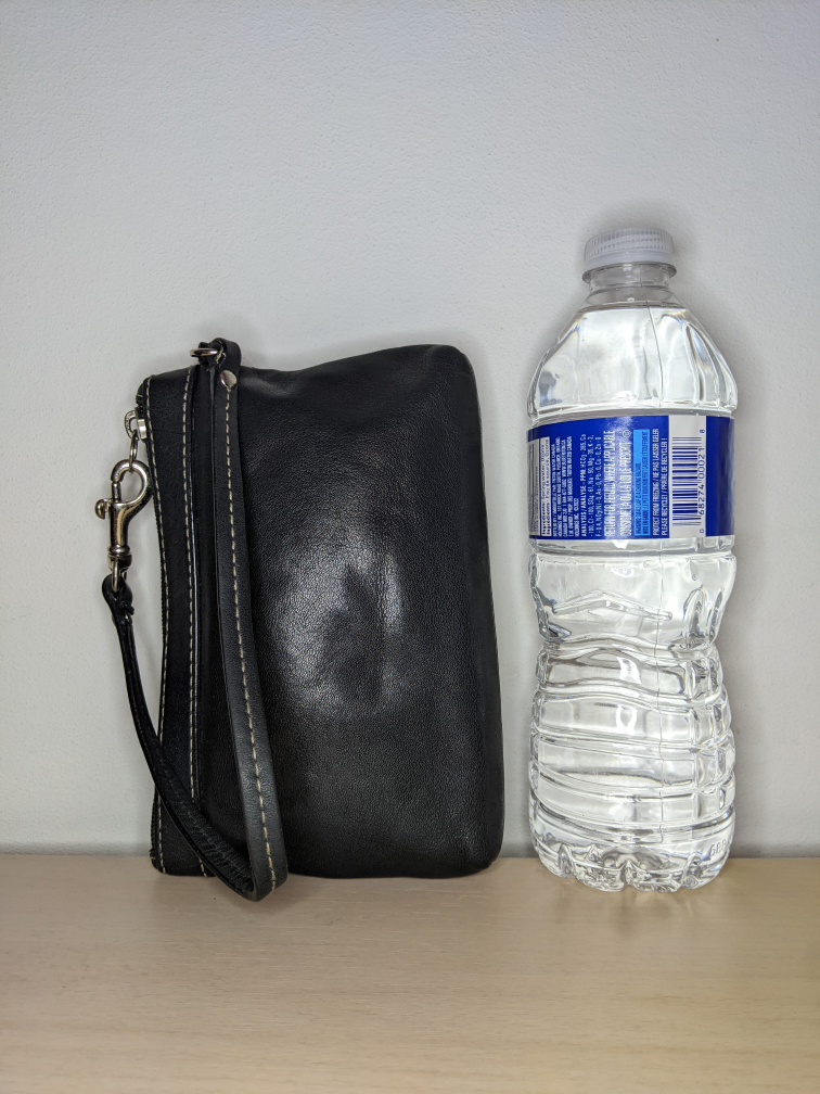 Coach Smooth Leather Pleated Pouch Wristlet Wallet Black image indicator(3)