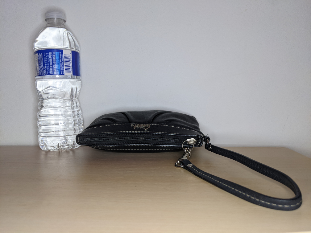 Coach Smooth Leather Pleated Pouch Wristlet Wallet Black image indicator(4)