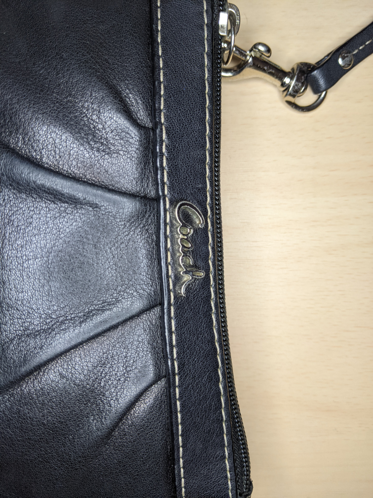 Coach Smooth Leather Pleated Pouch Wristlet Wallet Black image indicator(8)