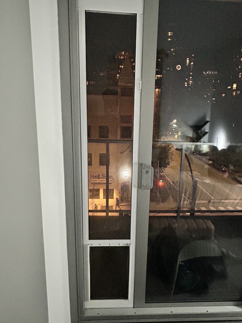 Pet Door for Sliding Glass Door image indicator(2)