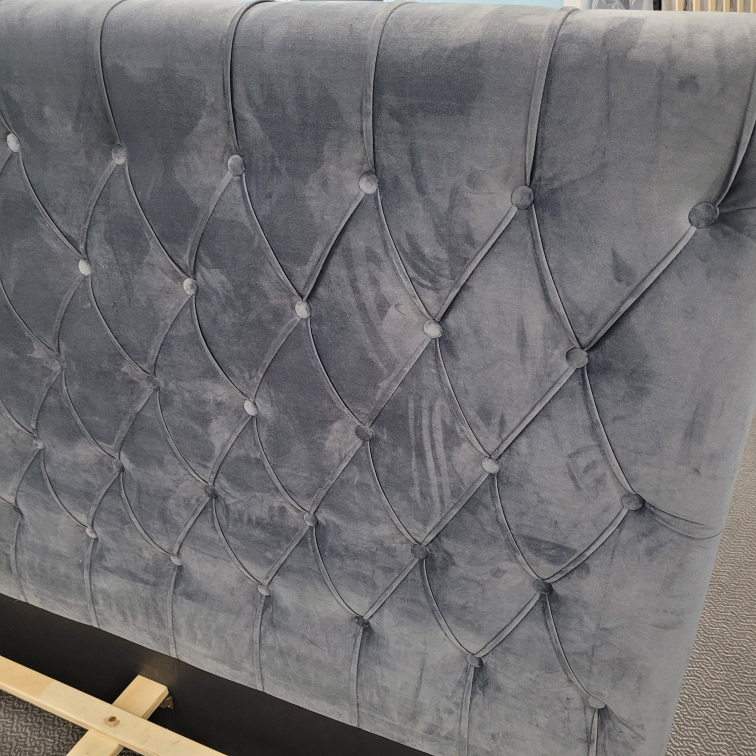 Queen Size Upholstered Bed Frame - photo 5