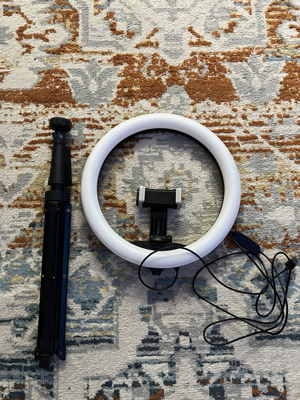Ring light with stand and phone holder
