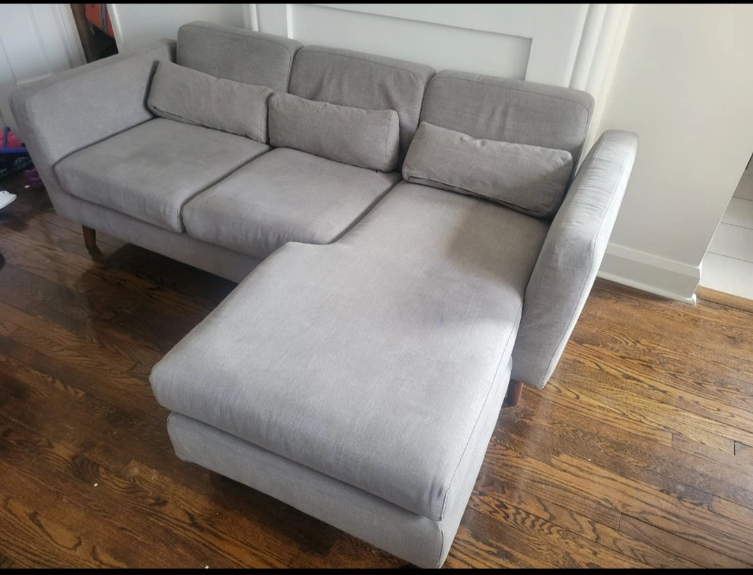 Structure Taylor Sectional Sofa thumbnail
