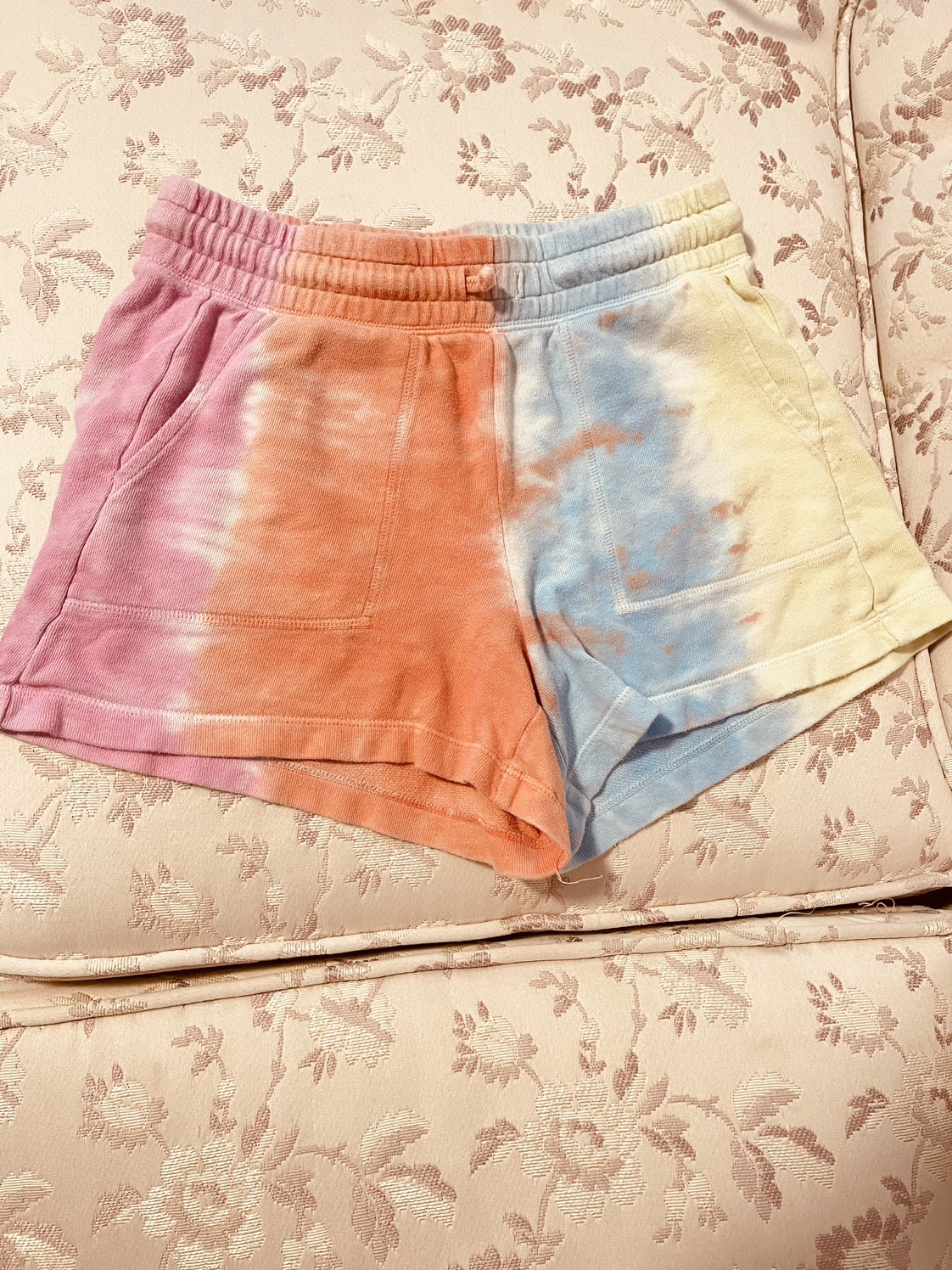 Tie dye short thumbnail