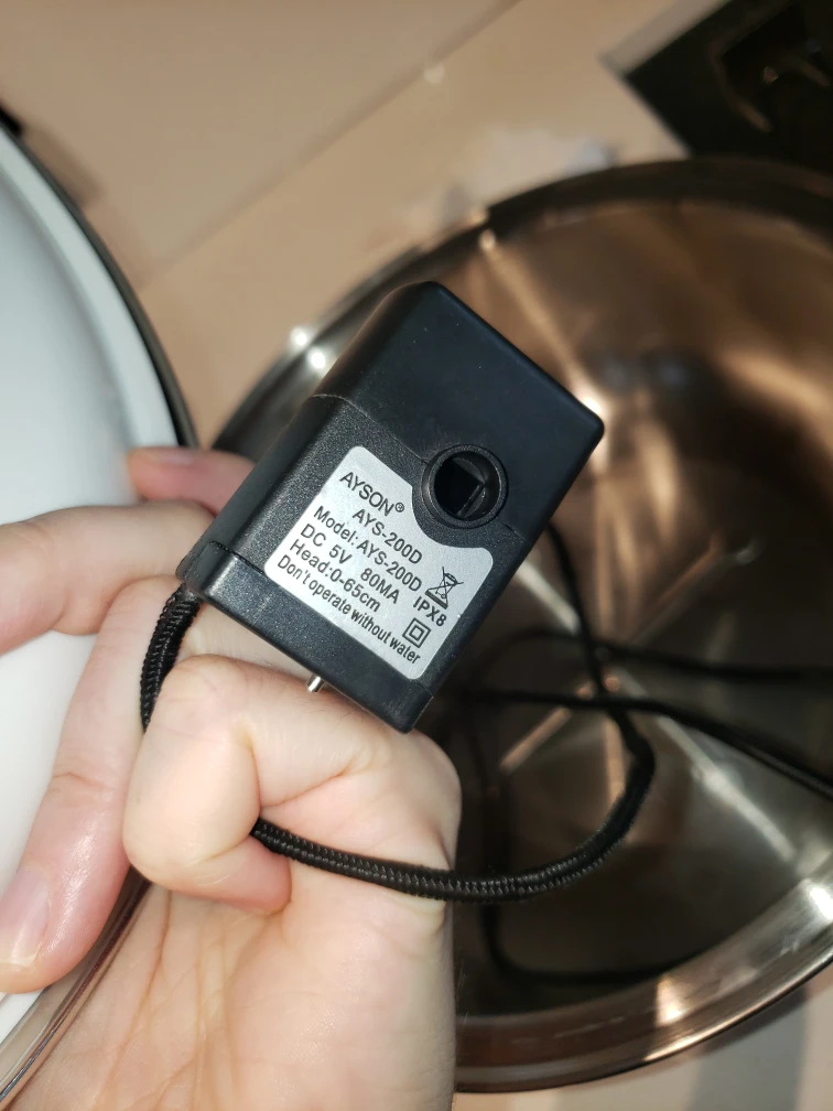 Stainless Steel Pet Water Fountain (Motor Doesn't Work) image indicator(2)