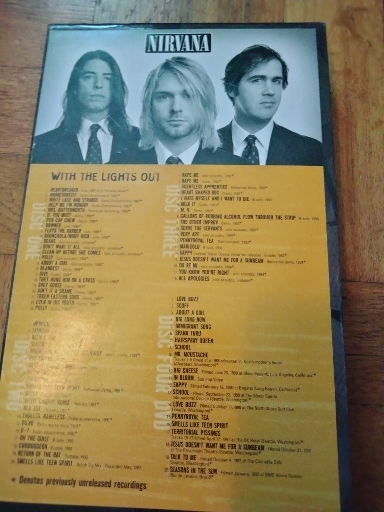 Nirvana - With the Lights Out - photo 2