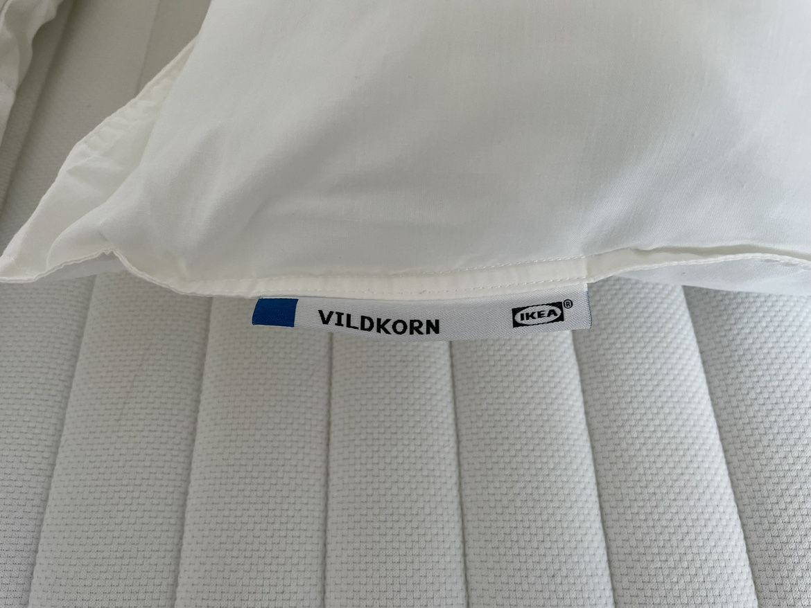 MATTRESS + pillow - photo 5