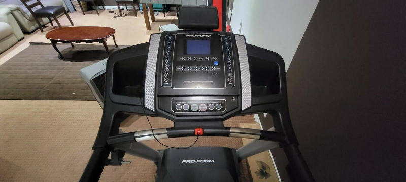 Treadmill - photo 2