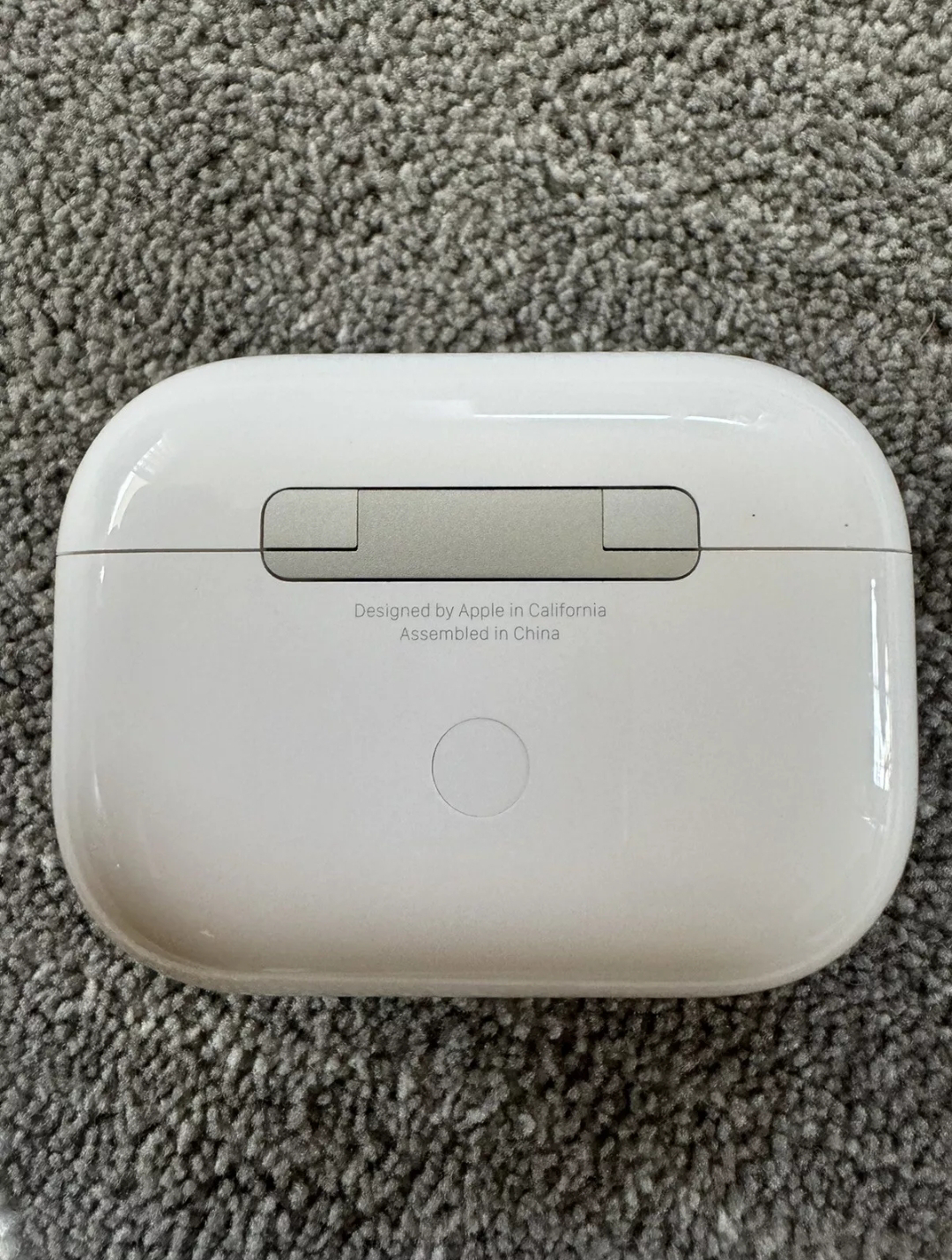 NEW AirPods Pro 1st Gen (Negotiable) - photo 3