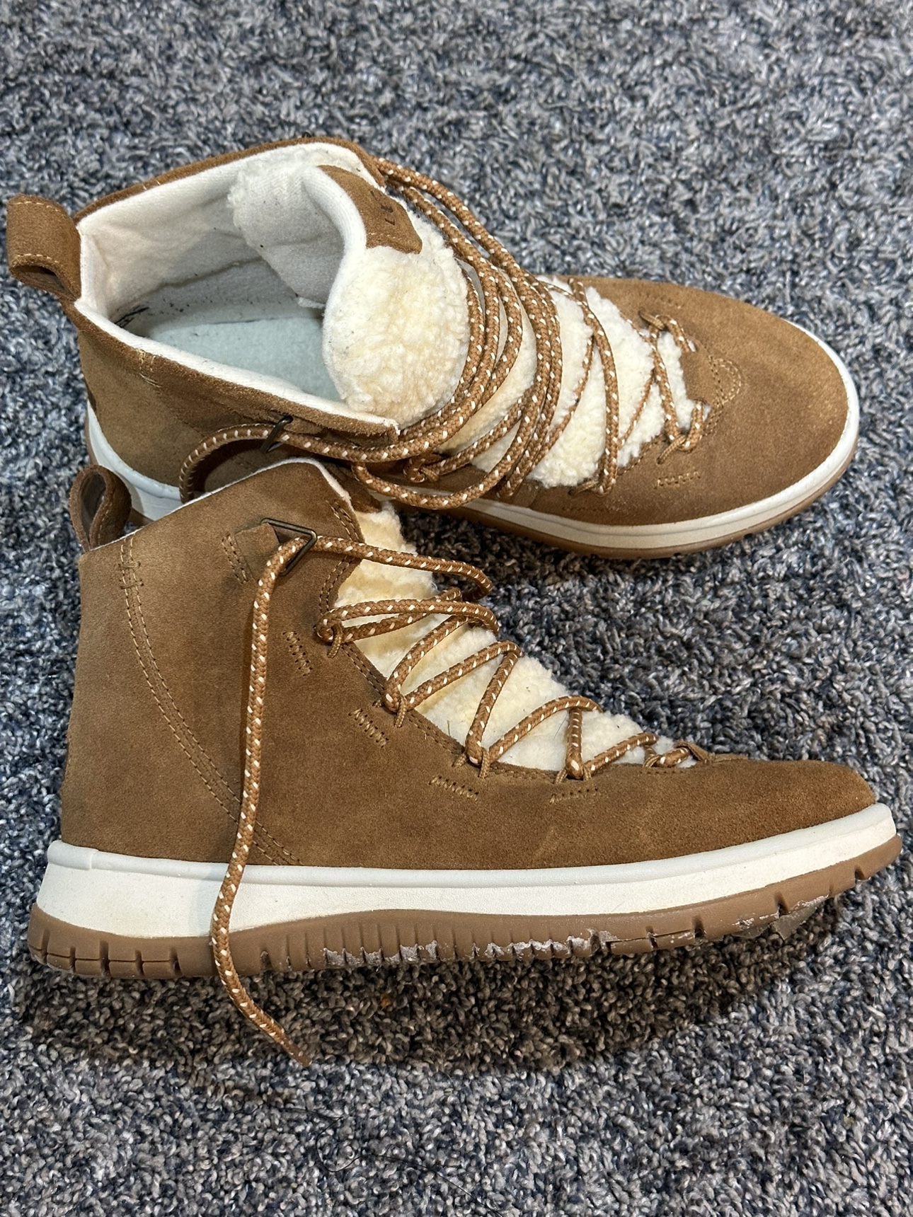 UGG Women's Boots - photo 2